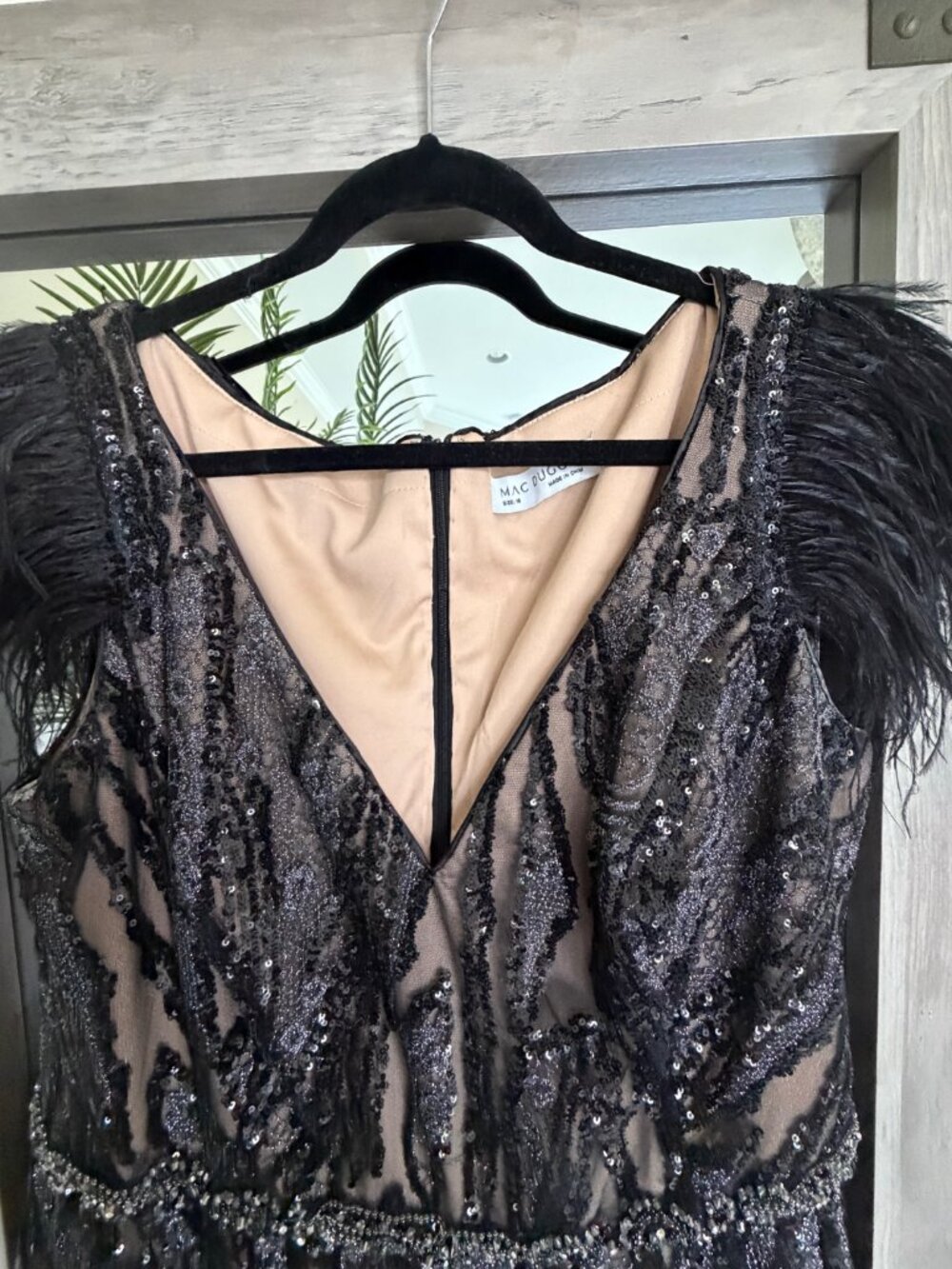 Mac Duggal 79339 Feather Embellished Formal Dress EUC Wedding Guest Gown - Picture 6 of 12